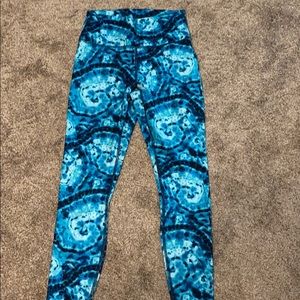 Fabletics HighWaisted Printed Power Flex 7/8 small